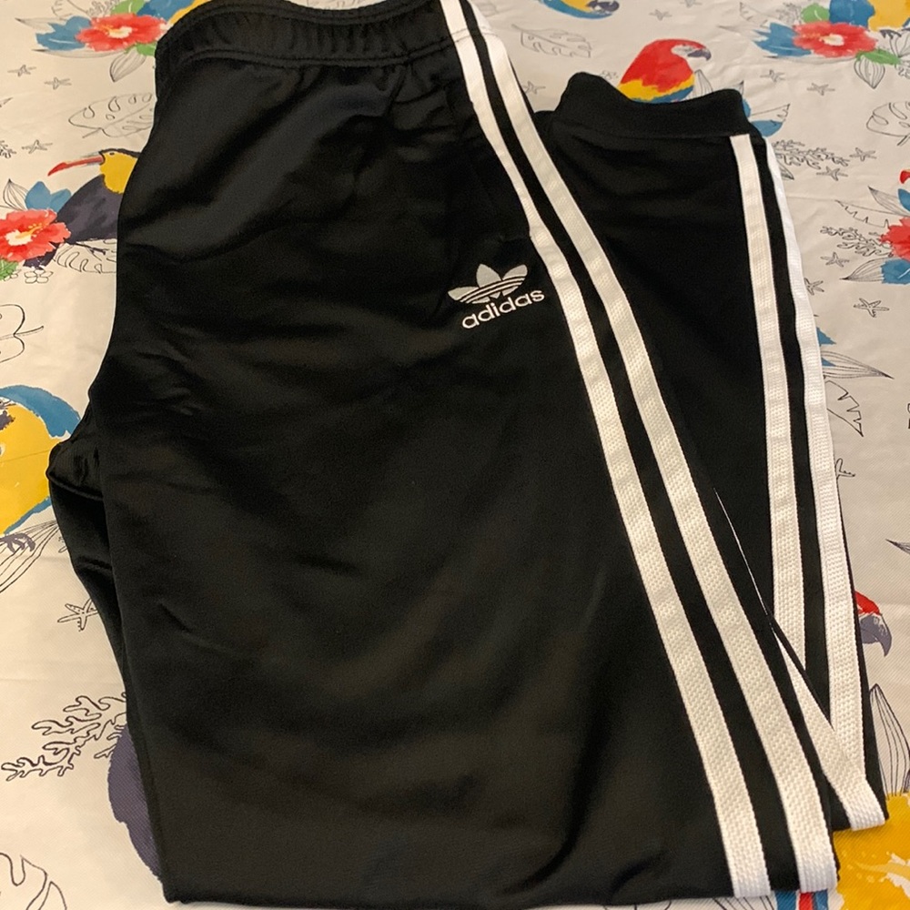 NWT Boys XL 15-16 Youth Black and White Track Pants
